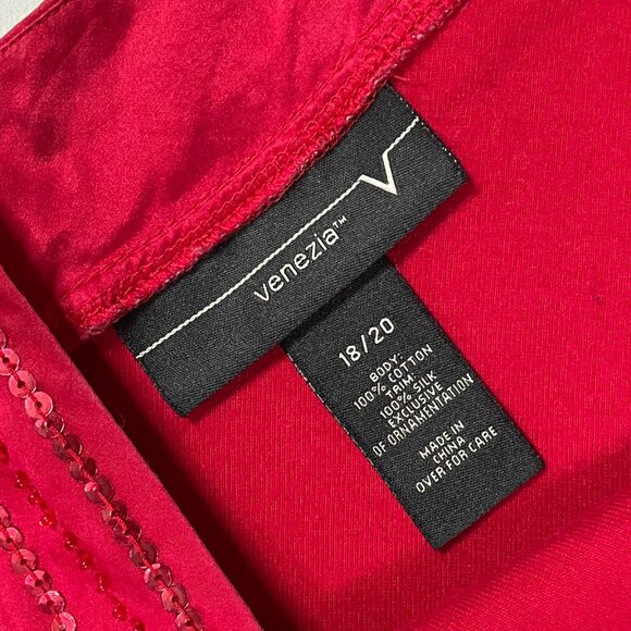 Y2K Plus Size Red Short Sleeve Blouse - Picture 4 of 4